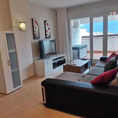 Los Dolses, Villamartin 2 Bed With Communal Pool Apartment *