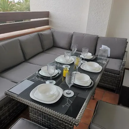 Los Dolses, Villamartin 2 Bed With Communal Pool *
